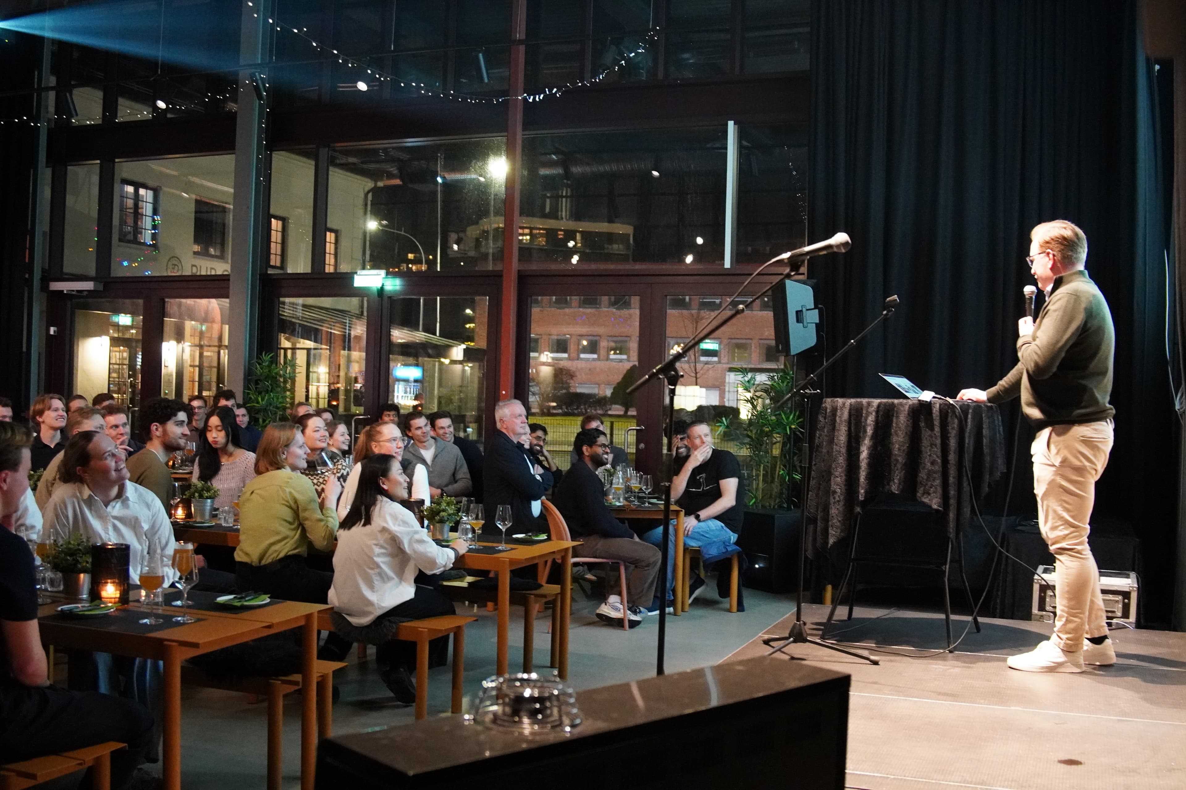 Stillingsannonser bakgrunn